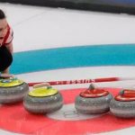 De Curlingmoeder en Dart-vader